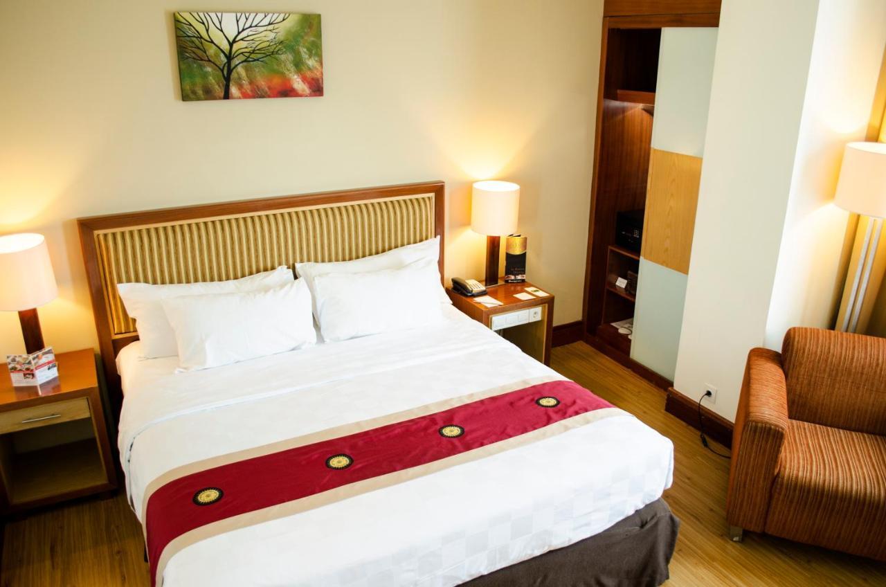 Swiss-Belhotel Maleosan Μανάντο Εξωτερικό φωτογραφία