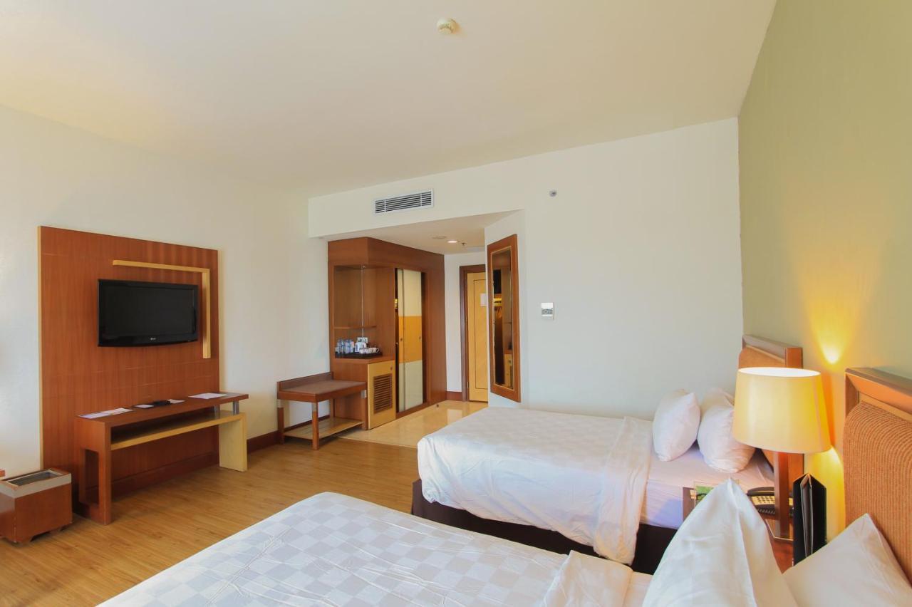 Swiss-Belhotel Maleosan Μανάντο Εξωτερικό φωτογραφία