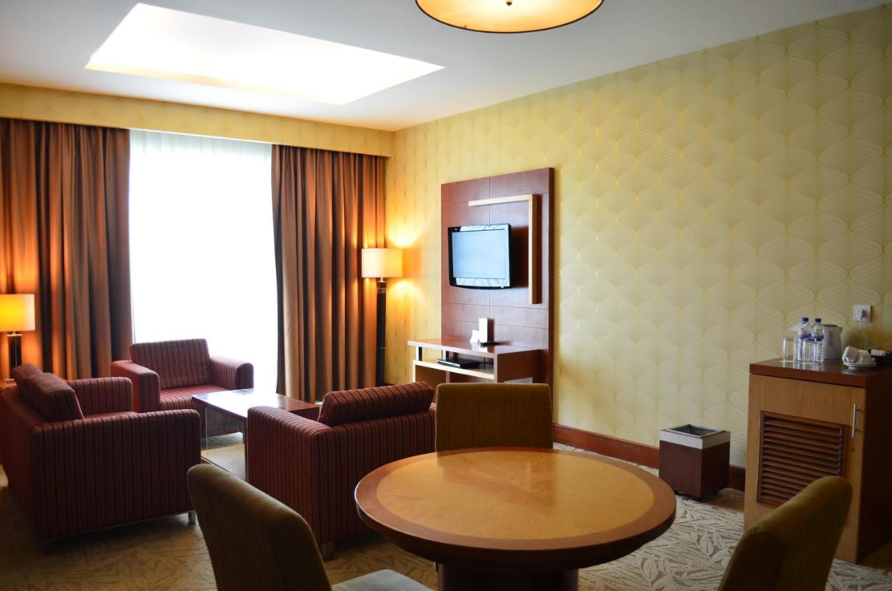 Swiss-Belhotel Maleosan Μανάντο Εξωτερικό φωτογραφία